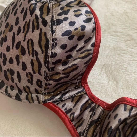 Satin Demi Bra - Picture 2 of 3